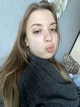 AlexissM online show from 01-22-25, 06:31