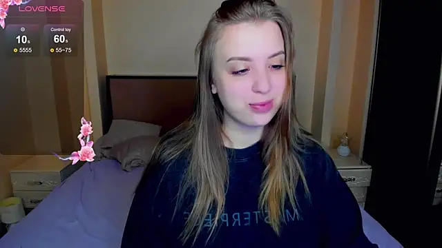 Snapshot of AlexissM chatting on 04-19-26, 03:22 AlexissM online show from 04-19-26, 03:22