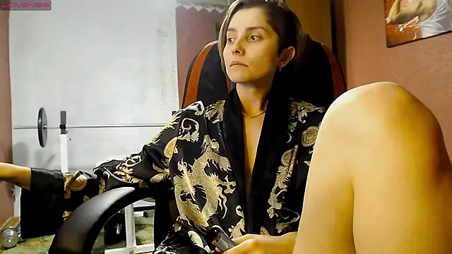 womanstrong78 online show from 01-06-25, 04:02