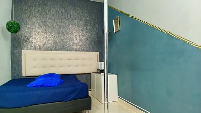 Erick Zhimerman online show from 10-15-25, 03:17