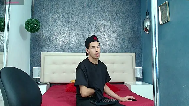 Erick Zhimerman online show from 01-15-26, 04:17