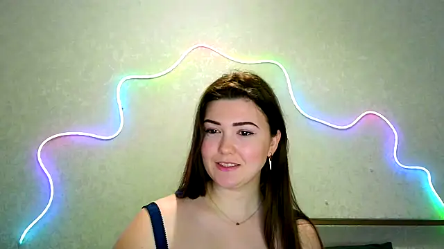 Snapshot of SeductiveTati chatting on 10-11-25, 09:24 SeductiveTati online show from 10-11-25, 09:24