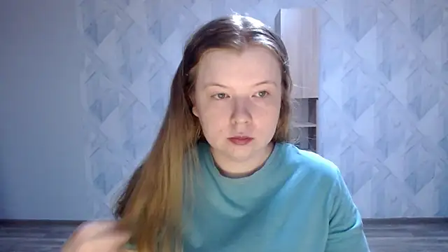 Snapshot of Melina_Hot9 chatting on 04-04-26, 01:15 Melina Hot9 online show from 04-04-26, 01:15