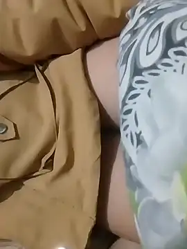 Snapshot of Annhien789 chatting on 01-13-25, 11:17 Annhien789 online show from 01-13-25, 11:17