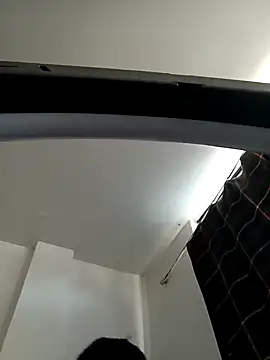 Snapshot of PequeArely chatting on 12-31-24, 06:35 PequeArely online show from 12-31-24, 06:35