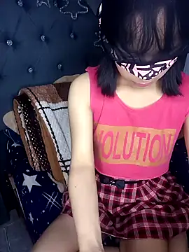 Snapshot of PequeArely chatting on 01-20-25, 07:58 PequeArely online show from 01-20-25, 07:58