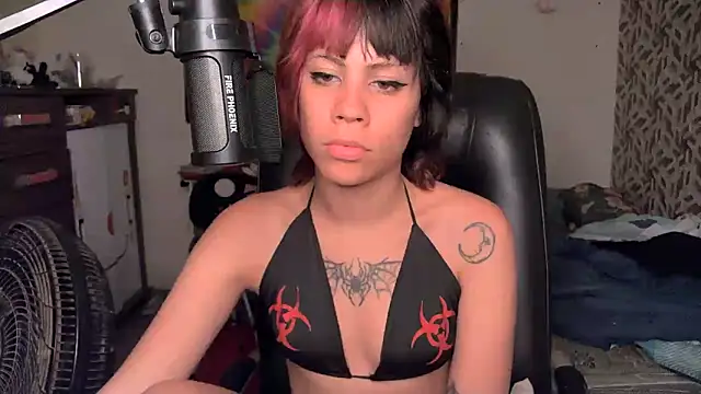 Liv Alt online show from 04-30-26, 04:57