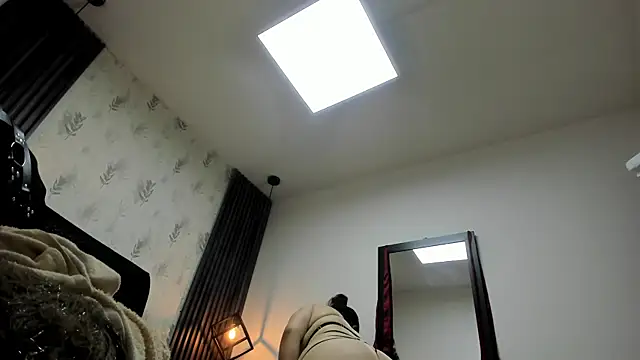 Snapshot of brigittemiller chatting on 03-08-25, 10:11 brigittemiller online show from 03-08-25, 10:11