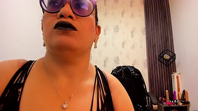 Snapshot of brigittemiller chatting on 03-12-25, 03:51 brigittemiller online show from 03-12-25, 03:51