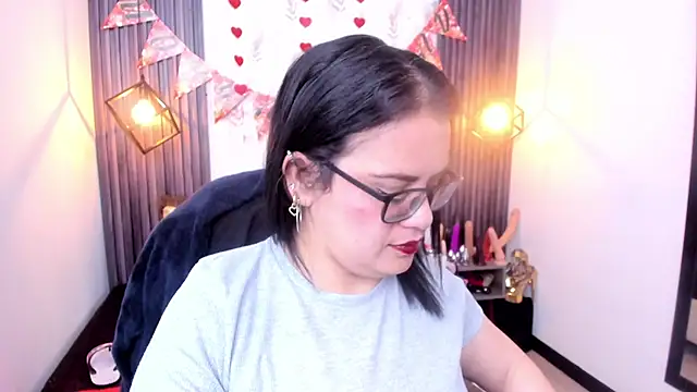 Snapshot of brigittemiller chatting on 09-29-25, 03:50 brigittemiller online show from 09-29-25, 03:50