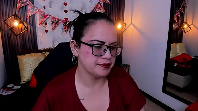 Snapshot of brigittemiller chatting on 10-01-25, 04:24 brigittemiller online show from 10-01-25, 04:24