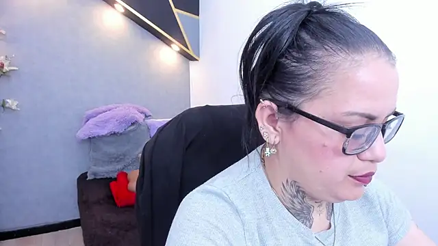 brigittemiller online show from 05-01-26, 01:54