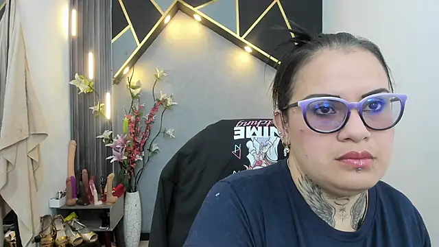 brigittemiller online show from 05-06-26, 01:57