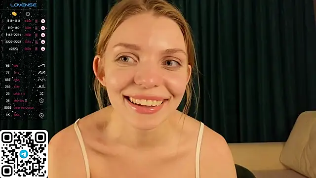 ElswythDecoursey online show from 12-26-24, 02:12