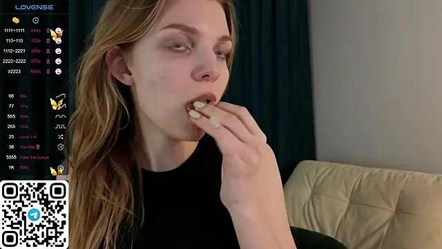 ElswythDecoursey online show from 01-06-25, 08:07