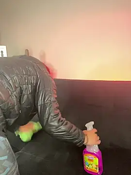 lilith-deveraux online show from 02-25-25, 12:13