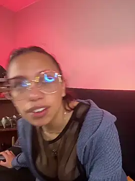 lilith-deveraux online show from 03-01-25, 12:23