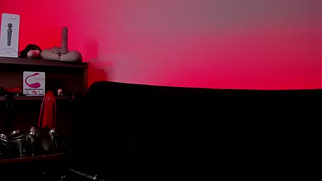 lilith-deveraux online show from 03-03-25, 09:37