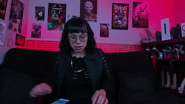 lilith-deveraux online show from 10-01-25, 01:39