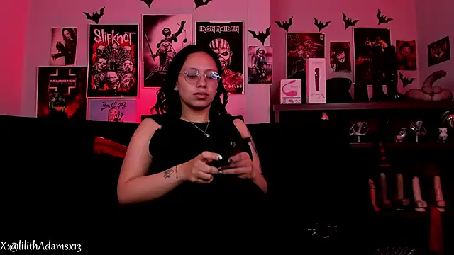 Snapshot of lilith-deveraux chatting on 04-22-26, 04:52 lilith-deveraux online show from 04-22-26, 04:52