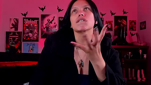 Snapshot of lilith-deveraux chatting on 04-28-26, 03:17 lilith-deveraux online show from 04-28-26, 03:17