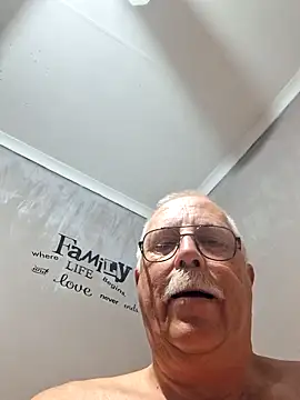 NawtyB1965 online show from 02-06-26, 03:44