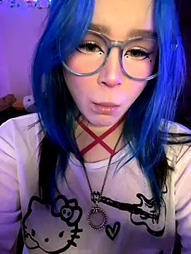 Snapshot of MaddisonHaas chatting on 10-20-25, 01:17 MaddisonHaas online show from 10-20-25, 01:17