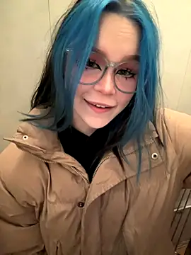 Snapshot of MaddisonHaas chatting on 11-07-25, 01:27 MaddisonHaas online show from 11-07-25, 01:27