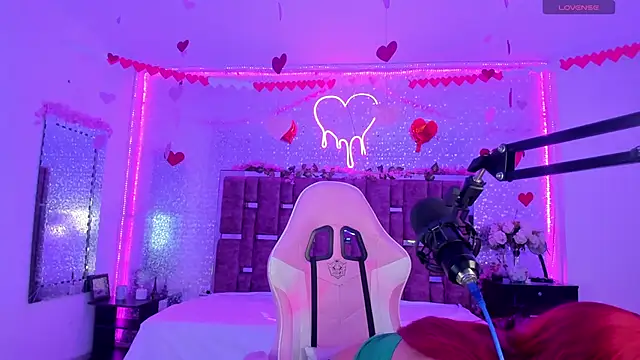 KylieVictoria online show from 02-14-25, 04:58