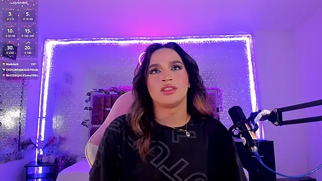 KylieVictoria online show from 03-09-25, 04:49