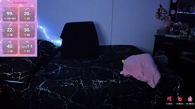 Snapshot of Ivonnee__ chatting on 01-15-25, 06:12 Ivonnee   online show from 01-15-25, 06:12