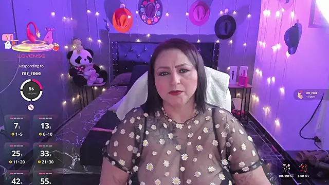 Ivonnee   online show from 01-13-26, 12:49