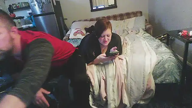 Snapshot of Cooperstone chatting on 12-01-24, 10:21 Cooperstone online show from 12-01-24, 10:21