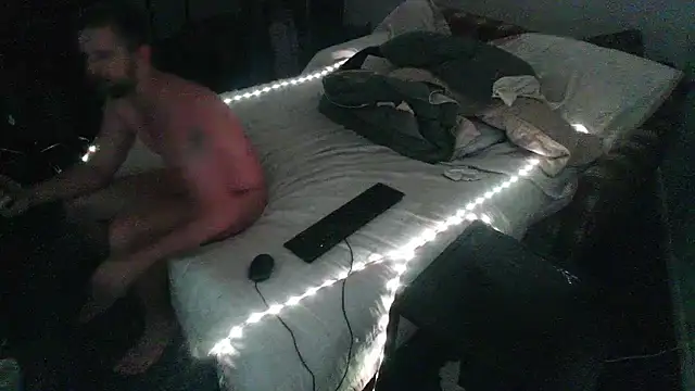 Snapshot of Cooperstone chatting on 12-12-24, 06:03 Cooperstone online show from 12-12-24, 06:03