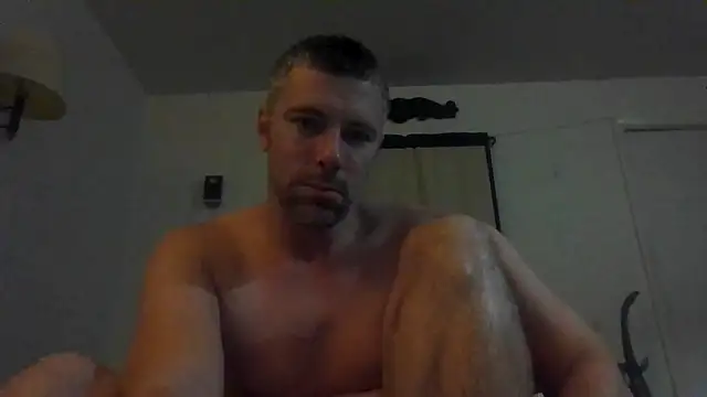 Snapshot of Cooperstone chatting on 12-24-24, 04:33 Cooperstone online show from 12-24-24, 04:33