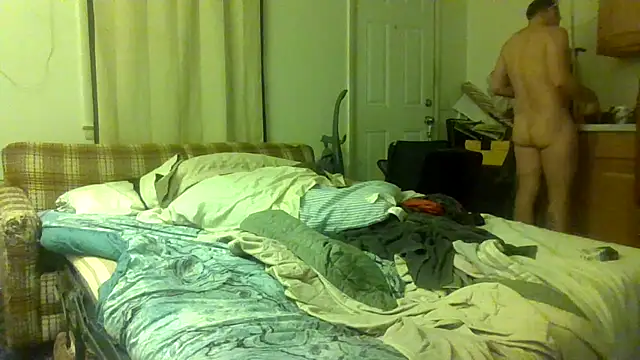 Snapshot of Cooperstone chatting on 12-26-24, 02:44 Cooperstone online show from 12-26-24, 02:44