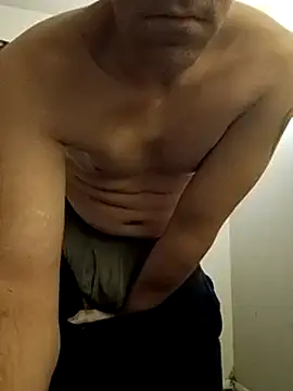 Snapshot of Cooperstone chatting on 02-04-25, 09:41 Cooperstone online show from 02-04-25, 09:41