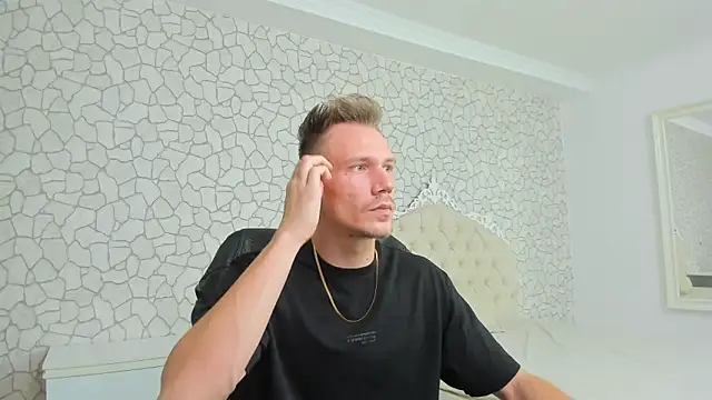 MateoBenjaminX online show from 12-02-24, 03:47