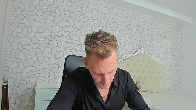 MateoBenjaminX online show from 12-05-24, 04:23