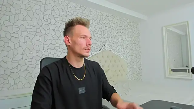 MateoBenjaminX online show from 12-11-24, 05:37