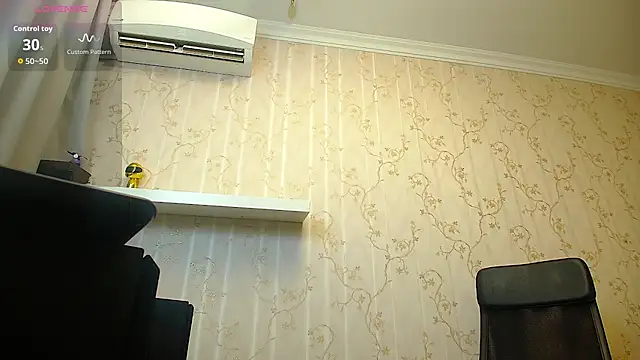 MateoBenjaminX online show from 10-17-25, 04:48