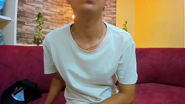 DamiBright online show from 02-20-25, 06:13