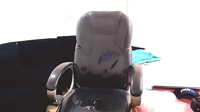 DamiBright online show from 03-14-25, 06:29