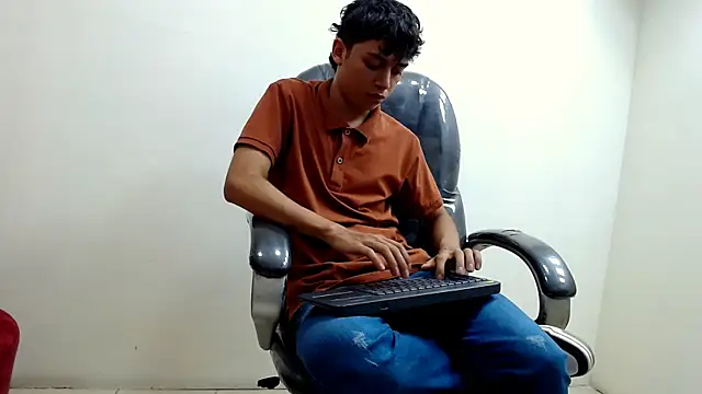 DamiBright online show from 09-30-25, 07:41