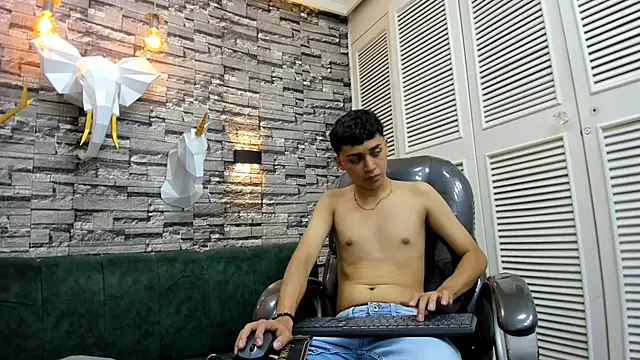 DamiBright online show from 10-24-25, 05:42