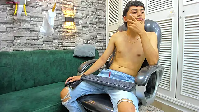 DamiBright online show from 11-03-25, 05:36