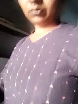 Snapshot of sruthi_telugu chatting on 02-10-25, 05:58 sruthi telugu online show from 02-10-25, 05:58