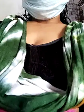 Snapshot of sruthi_telugu chatting on 02-21-25, 05:35 sruthi telugu online show from 02-21-25, 05:35