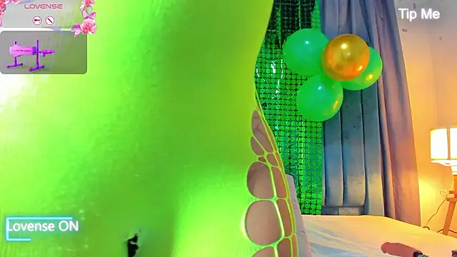 Snapshot of sweetebony_970 chatting on 03-17-26, 11:46 sweetebony 970 online show from 03-17-26, 11:46