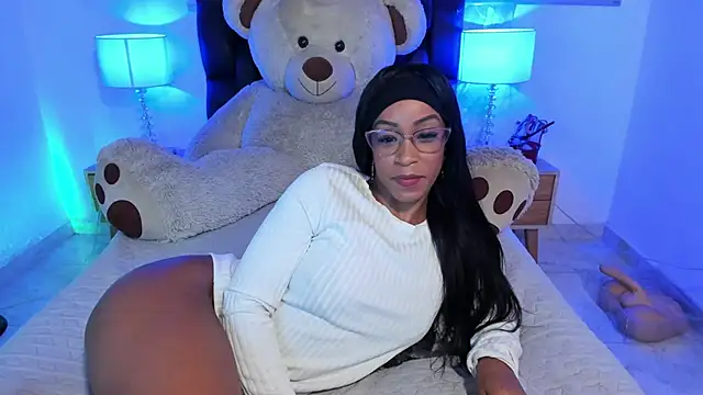 IsabelaRoss online show from 12-17-24, 04:23